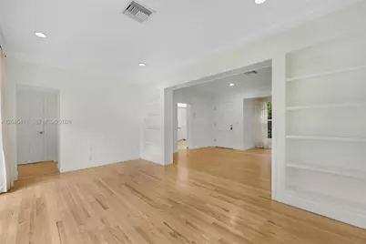 1246 Algardi Ave, Coral Gables, FL 33146 - Photo 23