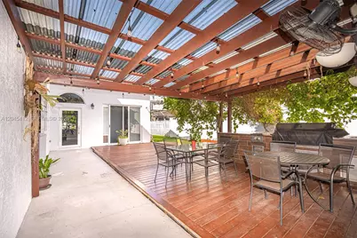 [Address not provided], Pembroke Pines, FL 33028 - Photo 3