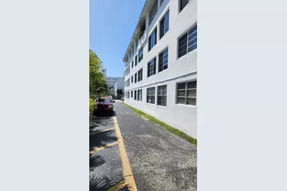 1075 93rd St #304, Bay Harbor Islands, FL 33154 - Photo 27