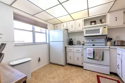 8814 W McNab Rd #204, Tamarac, FL 33321 - Photo 13