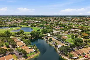 13776 Kendale Lakes Dr, Miami, FL 33183 - Photo 31