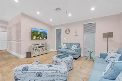27 Blue Runner St, Key Largo, FL 33037 - Photo 9
