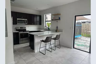 11304 SW 249th St, Homestead, FL 33032 - Photo 5