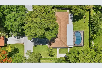 8440 SW 180th St, Palmetto Bay, FL 33157 - Photo 43