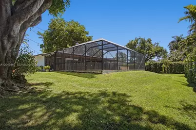 8440 SW 180th St, Palmetto Bay, FL 33157 - Photo 51