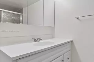 1710 NE 191st St, Miami, FL 33179 - Photo 31