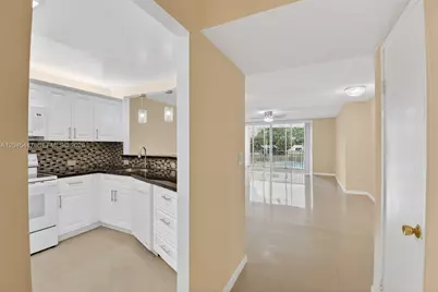 1710 NE 191 Street #206, Miami, FL 33179 - Photo 5
