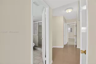 1710 NE 191st St, Miami, FL 33179 - Photo 27