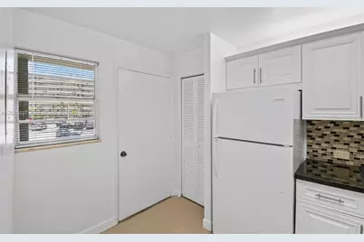 1710 NE 191 Street #206, Miami, FL 33179 - Photo 17