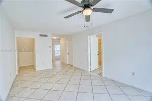 10829 NW 3rd Ct, Pembroke Pines, FL 33026 - Photo 11
