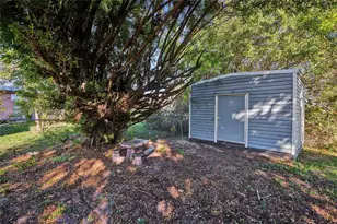 611 NE 171 St, North Miami Beach, FL 33162 - Photo 3
