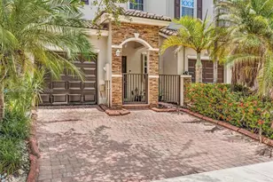 8887 SW 225th St, Cutler Bay, FL 33190 - Photo 35