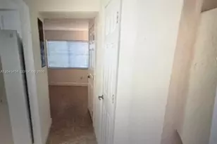 984 W 40th St, Hialeah, FL 33012 - Photo 5