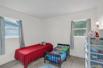 3320 NW 18th St, Lauderhill, FL 33311 - Photo 17