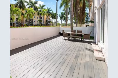 208 SE 15th St, Dania Beach, FL 33004 - Photo 9