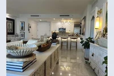 901 Brickell Key Blvd #702, Miami, FL 33131 - Photo 11