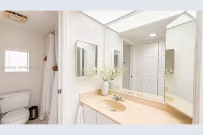 1151 SW 128th Ter #206D, Pembroke Pines, FL 33027 - Photo 15