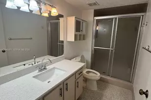 7591 NW 1st St, Margate, FL 33063 - Photo 11