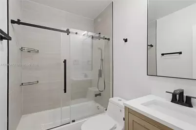 14325 NE 8th Ave, North Miami, FL 33161 - Photo 19