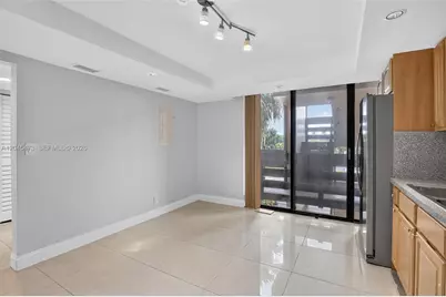120 SW 96th Ter #204, Plantation, FL 33324 - Photo 17
