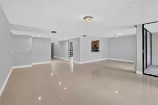 120 SW 96th Terrace, Plantation, FL 33324 - Photo 11