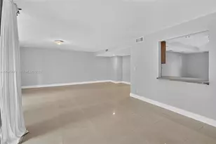 120 SW 96th Terrace, Plantation, FL 33324 - Photo 13