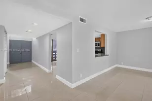 120 SW 96th Terrace, Plantation, FL 33324 - Photo 9