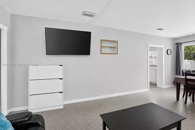 7331 Garfield St, Hollywood, FL 33024 - Photo 7