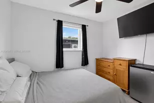 7331 Garfield St, Hollywood, FL 33024 - Photo 37