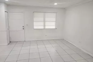 9760 SW 184th St, Cutler Bay, FL 33157 - Photo 17
