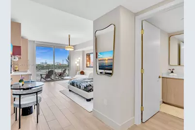 90 NE 32nd St #724, Miami, FL 33137 - Photo 3