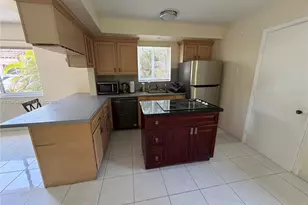 2862 SW 38th Ave, Miami, FL 33134 - Photo 9