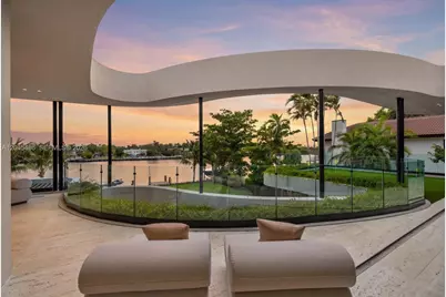 1015 S Southlake Dr, Hollywood, FL 33019 - Photo 15