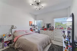 880 NE 69th St, Miami, FL 33138 - Photo 25