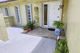 9721 SW 37th Terrace, Miami, FL 33165 - Photo 3