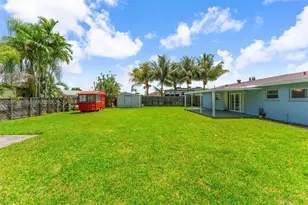 12061 SW 119th St, Miami, FL 33186 - Photo 17