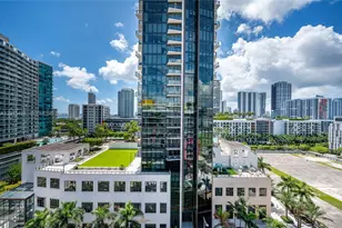 90 NE 32nd St, Miami, FL 33137 - Photo 15