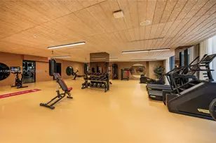 90 NE 32nd St, Miami, FL 33137 - Photo 49