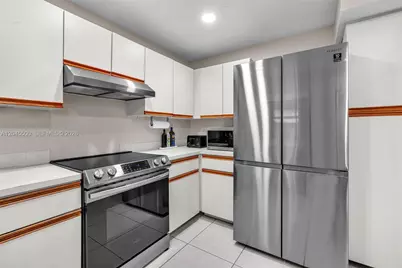 10060 SW 137th Ct, Miami, FL 33186 - Photo 19