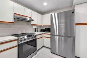 10060 SW 137th Ct, Miami, FL 33186 - Photo 19