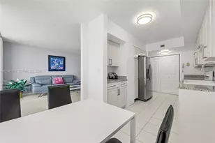 17275 Collins Ave, Sunny Isles Beach, FL 33160 - Photo 9