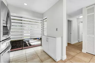 3926 Adra Ave #D-54, Doral, FL 33178 - Photo 11