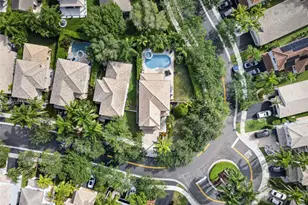 1401 Canary Island Dr, Weston, FL 33327 - Photo 45
