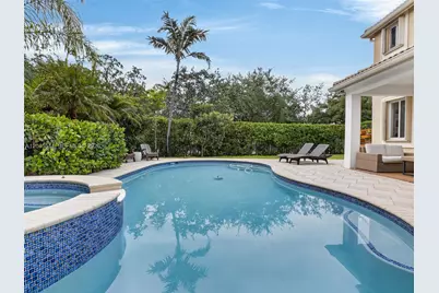 1401 Canary Island Dr, Weston, FL 33327 - Photo 3