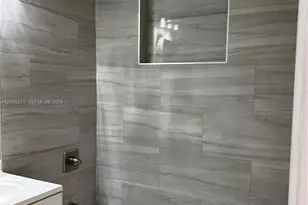 325 SW 14th Ct, Fort Lauderdale, FL 33315 - Photo 5