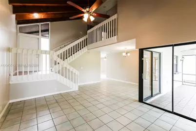 1430 W Sandpiper Cir, Pembroke Pines, FL 33026 - Photo 9