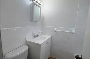 2551 NW 26th St, Sunrise, FL 33313 - Photo 15