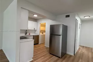 2551 NW 26th St, Sunrise, FL 33313 - Photo 9