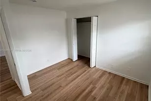 2551 NW 26th St, Sunrise, FL 33313 - Photo 17