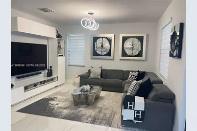 8719 W 33rd Ave, Hialeah, FL 33018 - Photo 11